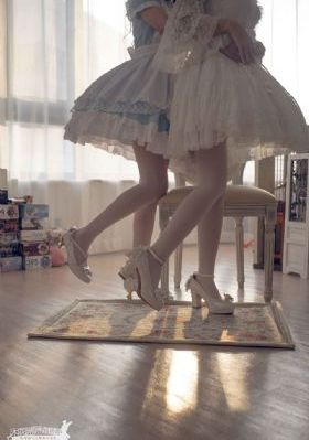写真 伦理 美女 在这观看_粤语中字在线观看