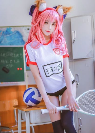 不羁的美女电影_剧情片免费在线观看