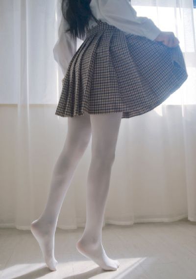 四位少妇按摩_高清免费观看超清