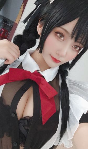 女同学臭脚调教脚奴_HD在线播放