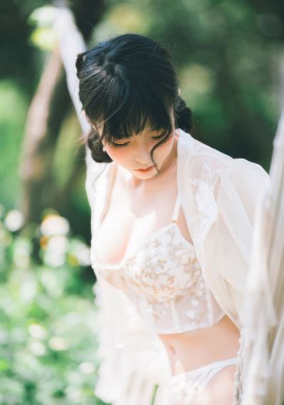 尤物h两男一女_BD国语在线观看完整版
