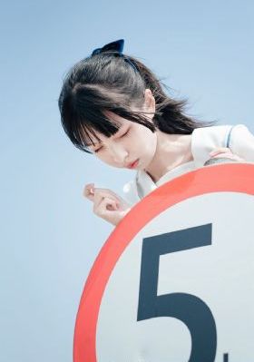 热线女孩在线播放_BD韩语天堂在线