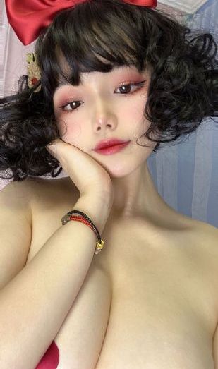 能干的女秘书 电影_国产剧日韩电影在线